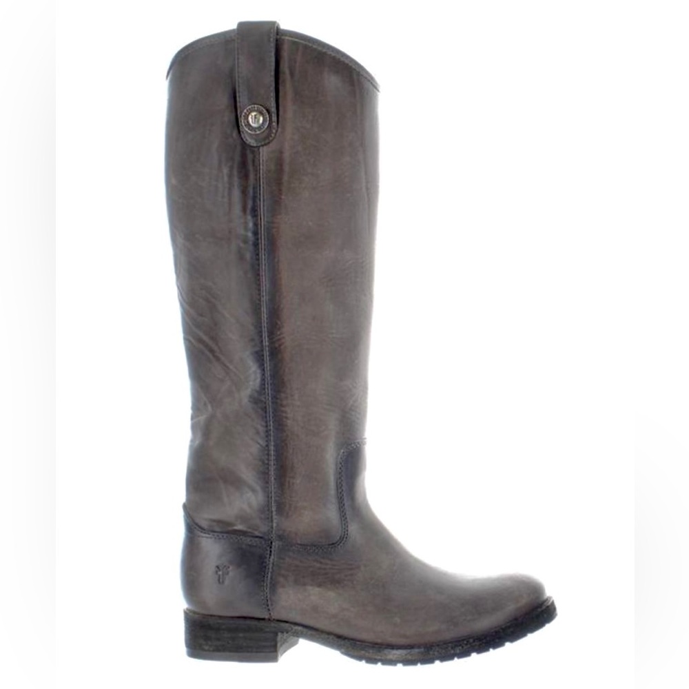 Woman’s gray Frye boots barely worn. Size 6.